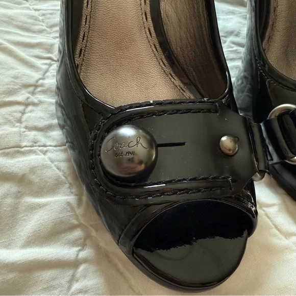 Coach Women’s Black Shiny Open Toe Heels Pumps with Coach Button Buckle - Picture 3 of 12